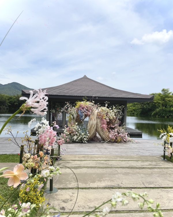 Hoa cưới