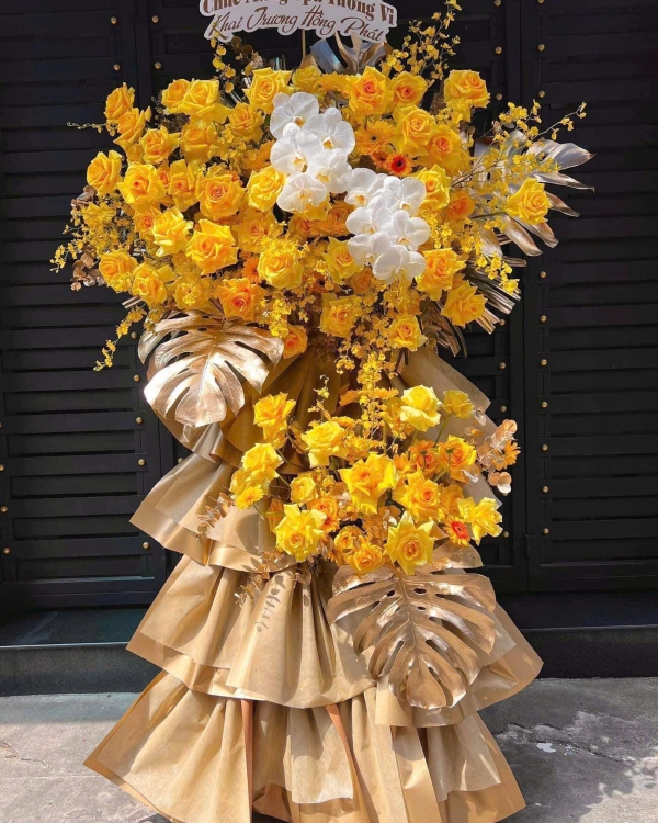 Hoa khai trương
